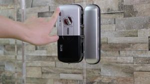 khoa-dien-tu-cua-kinh