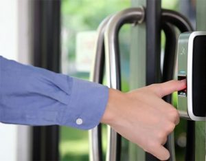 khóa vân tay cho cửa kính