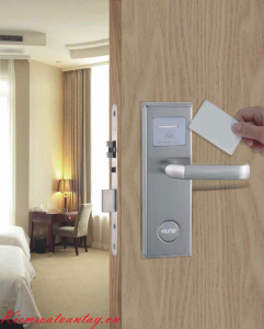 khoa the tu khach san hune 821x1024 1